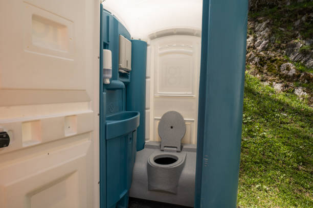 Best Temporary restroom rental  in Star City, WV